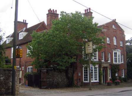crownhousehotel